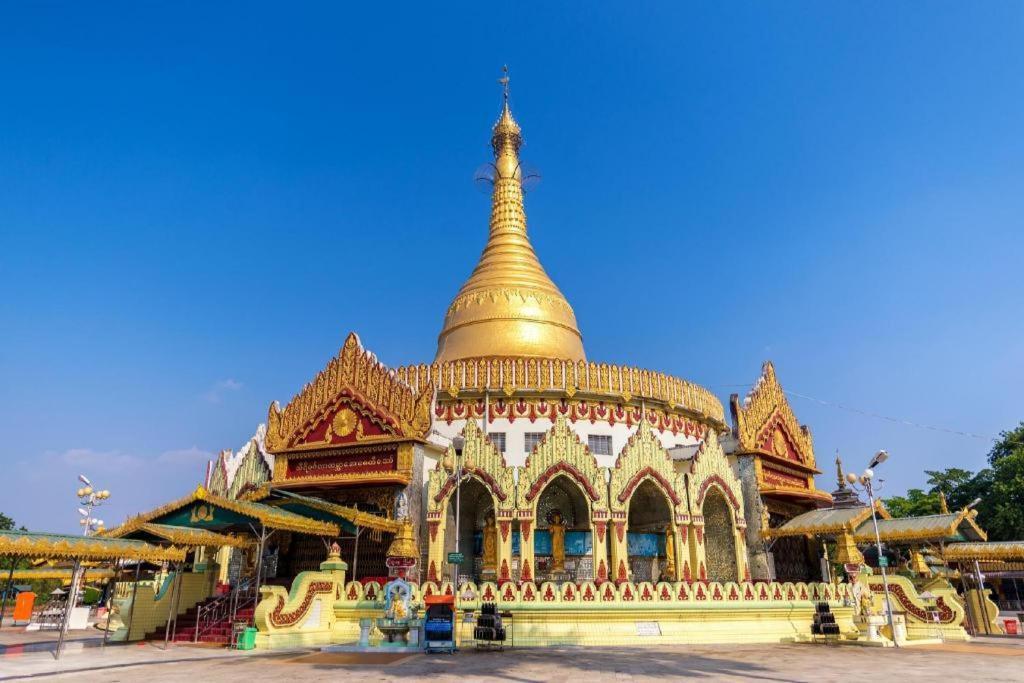 Gemsy Hotel Yangon Exterior foto