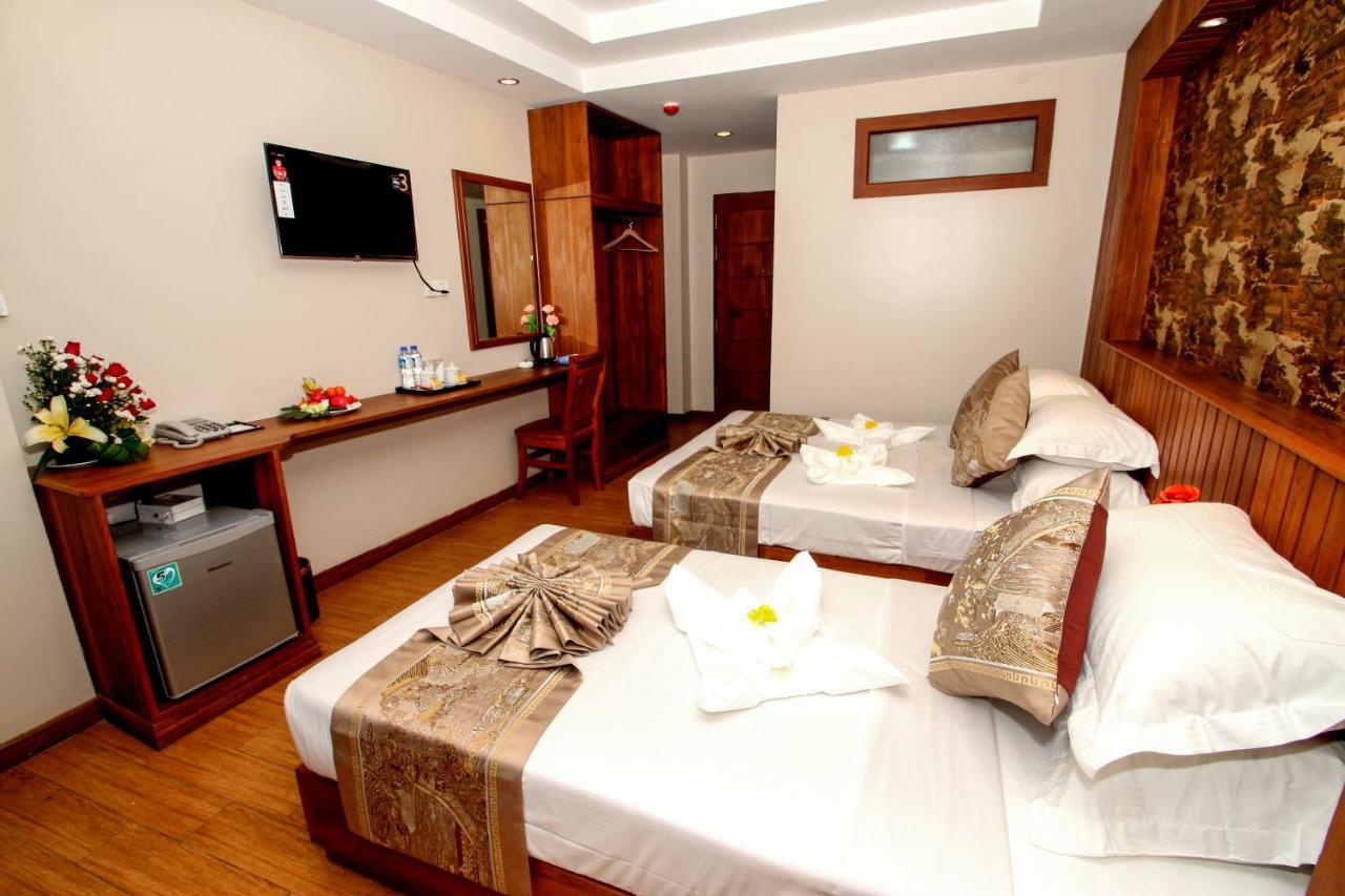 Gemsy Hotel Yangon Exterior foto