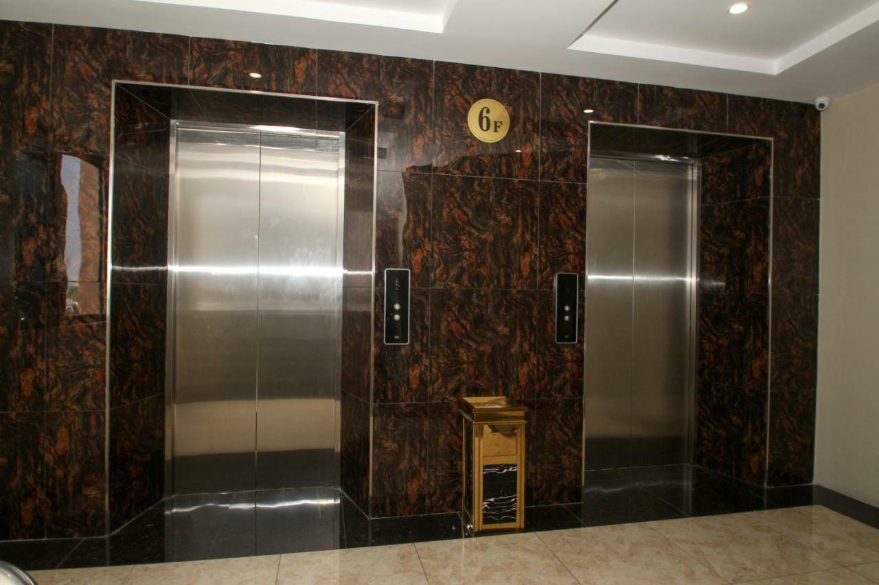 Gemsy Hotel Yangon Exterior foto