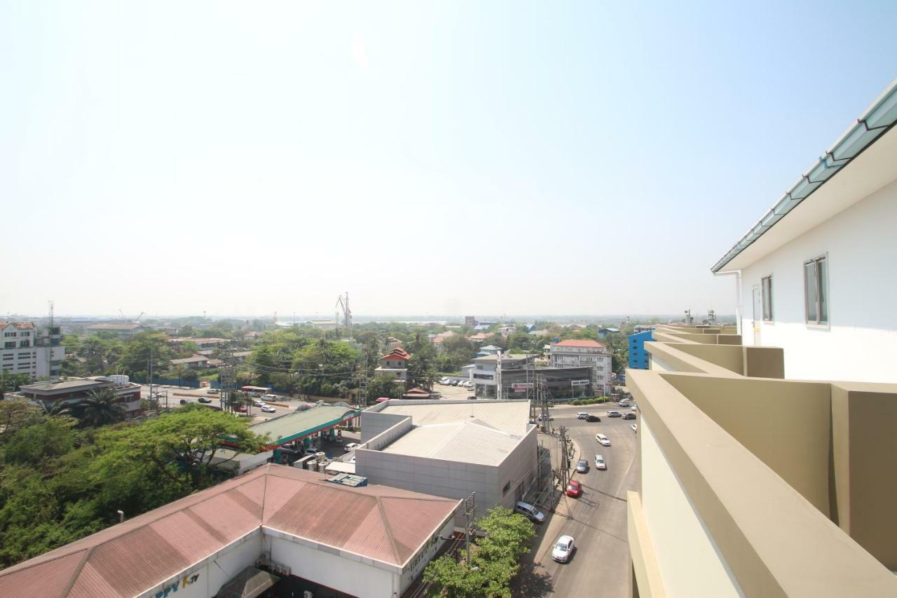 Gemsy Hotel Yangon Exterior foto